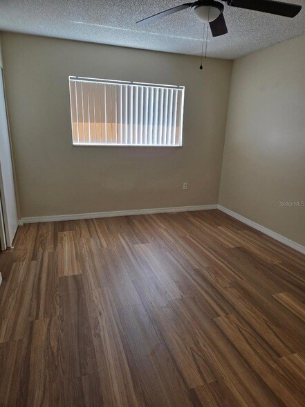Building Photo - 1000 Lake of the Woods Blvd