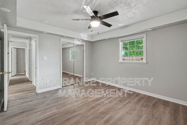 Building Photo - 9500 Ridgemoor Ave