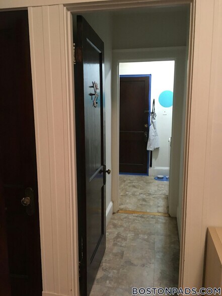 Building Photo - 157 Summer St