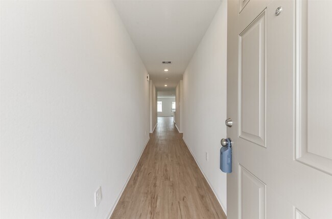 Building Photo - 24211 Breckenridge Pass Ln