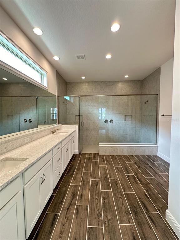 Building Photo - 13724 Larkton Ln