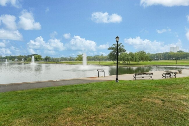 Building Photo - 277 Harrison Ave