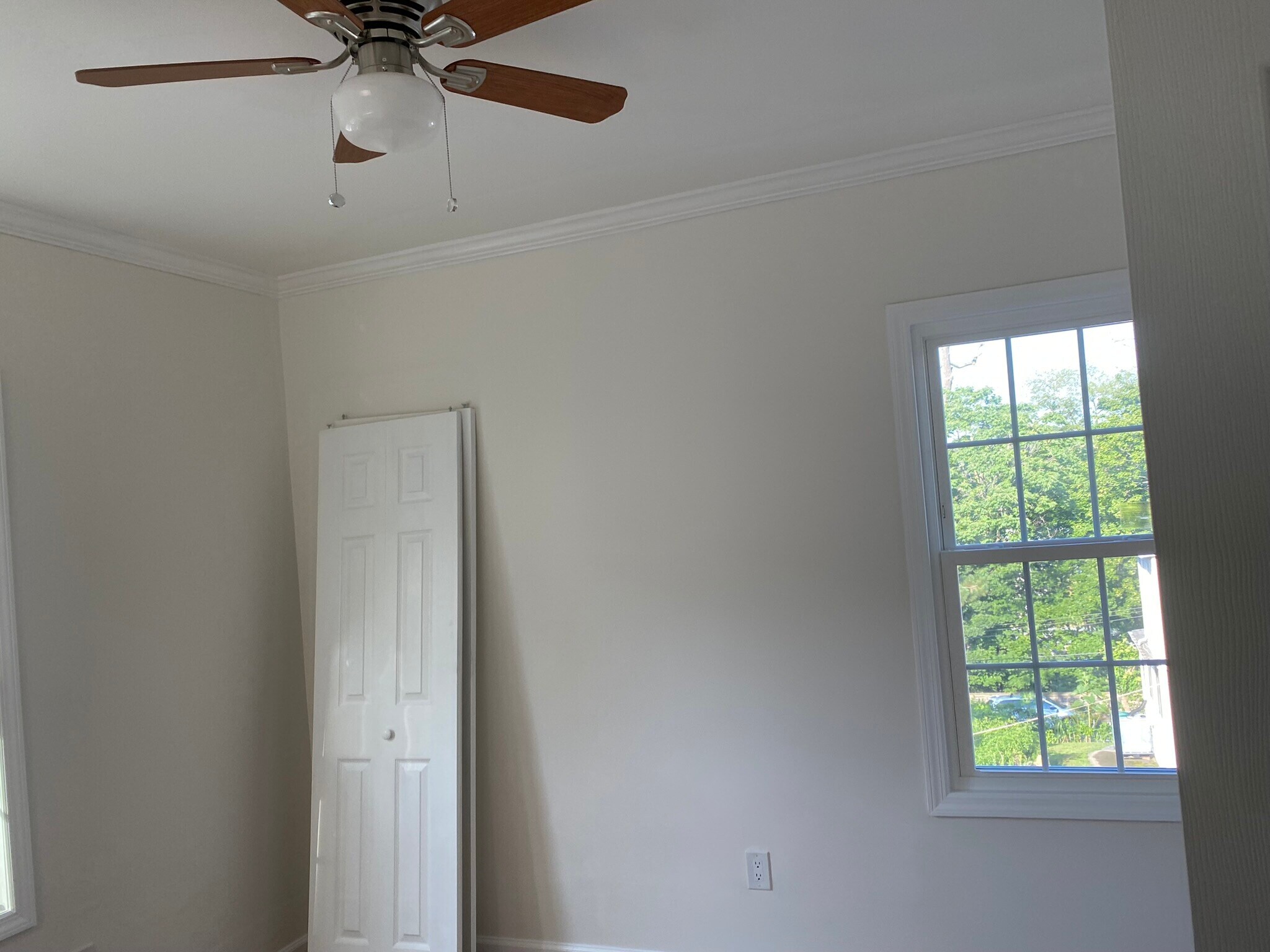 Building Photo - 349 Warwick Ave