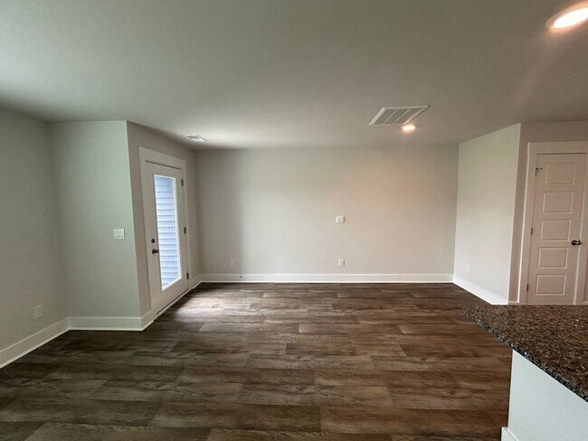 Building Photo - 5784 Harebell Rd