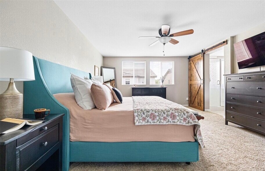 Building Photo - 9977 Hough Pt