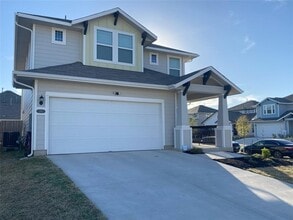 Building Photo - 211 Living Reef Dr