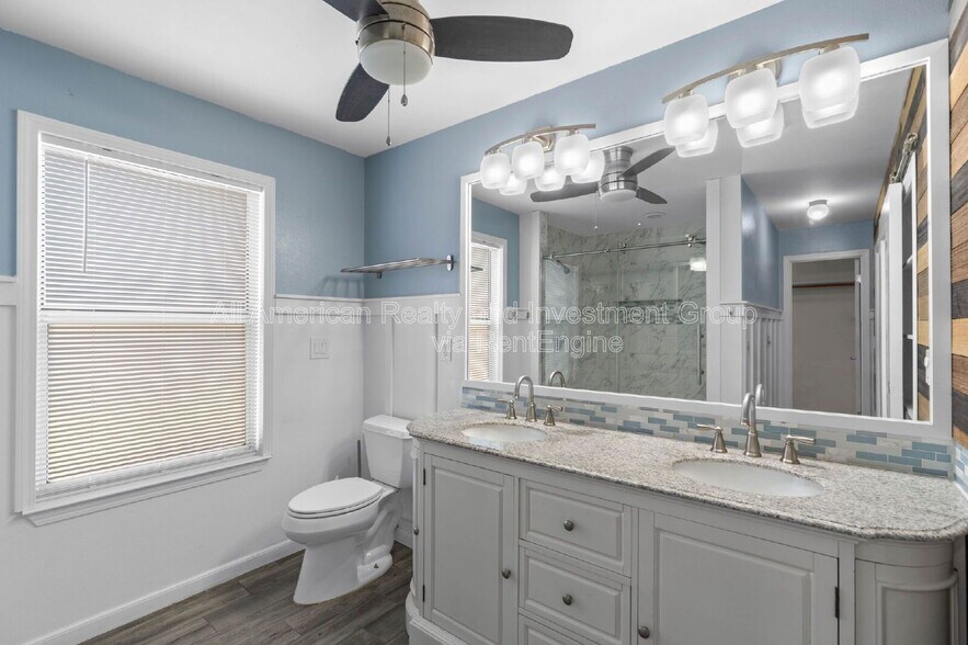 Building Photo - 101 Hands Cove Ln