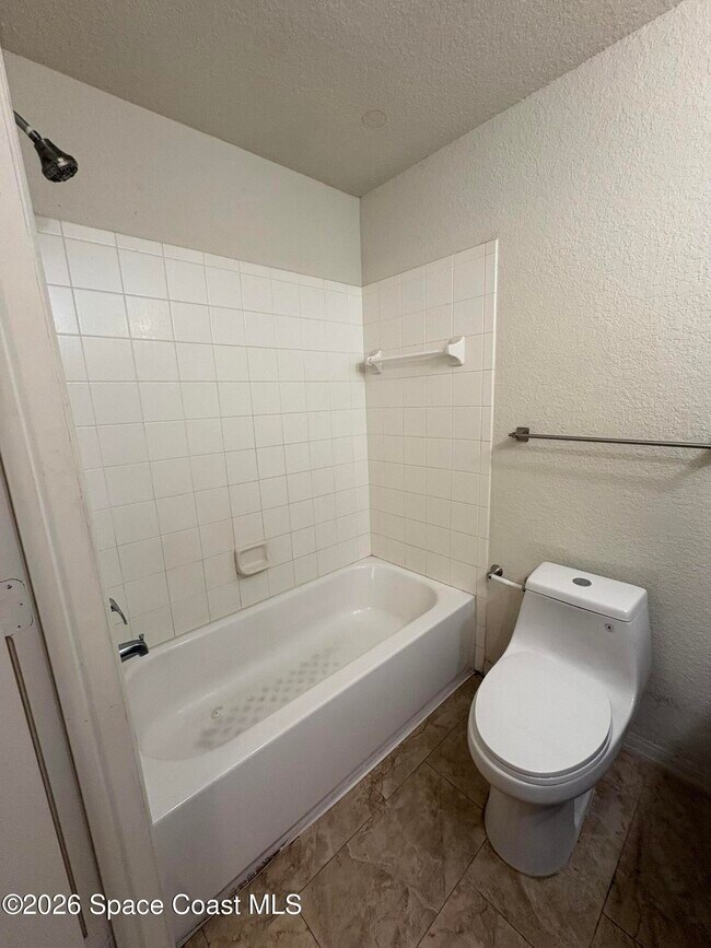 Building Photo - 3511 D'Avinci Way