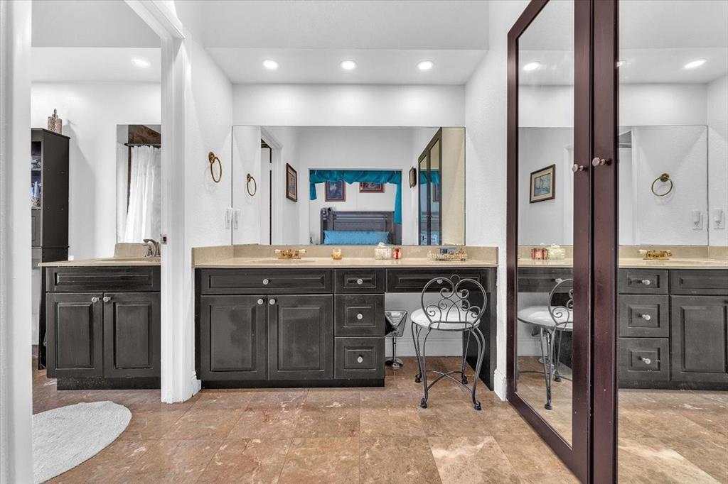 Building Photo - 7377 NW 48th Ct