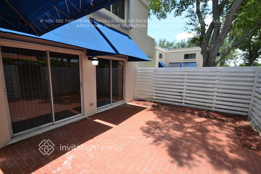 Building Photo - 14388 SW 98th Terrace