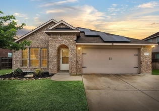 Building Photo - 2507 Inspiration Dr