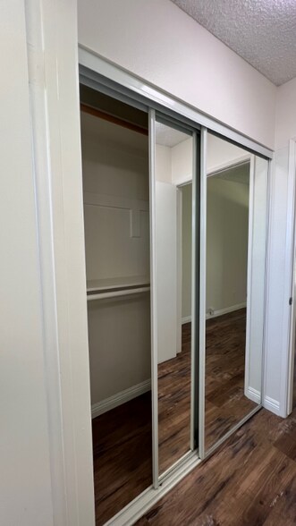 Building Photo - 7424 Radford Ave