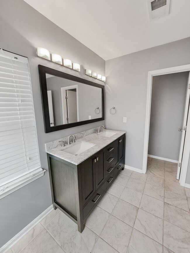 Building Photo - 11731 Brookeville Landing Ct