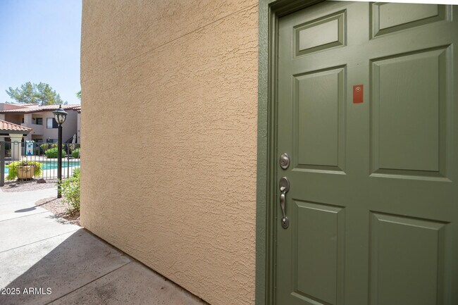 Building Photo - 7008 E Gold Dust Ave