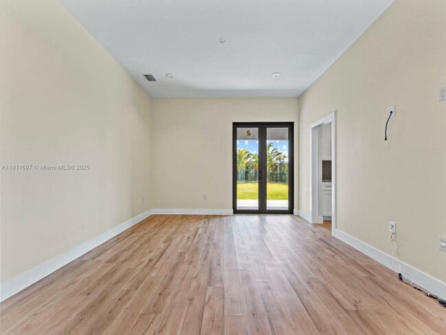 Building Photo - 22451 SW 118th Ave