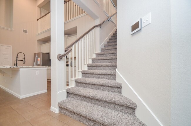 Building Photo - 14154 Little River Dr