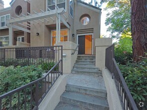 Building Photo - 3 Bedroom for Rent in River Oaks! $4,975