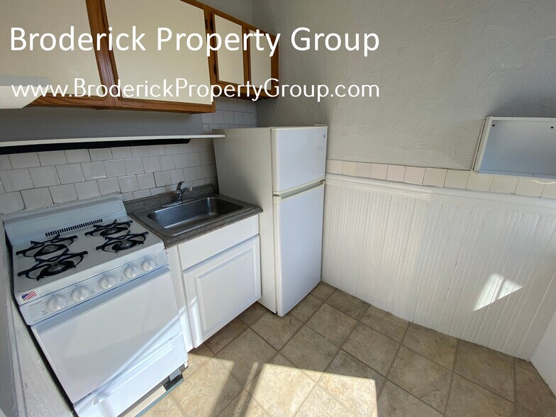 Building Photo - 30 Revere St