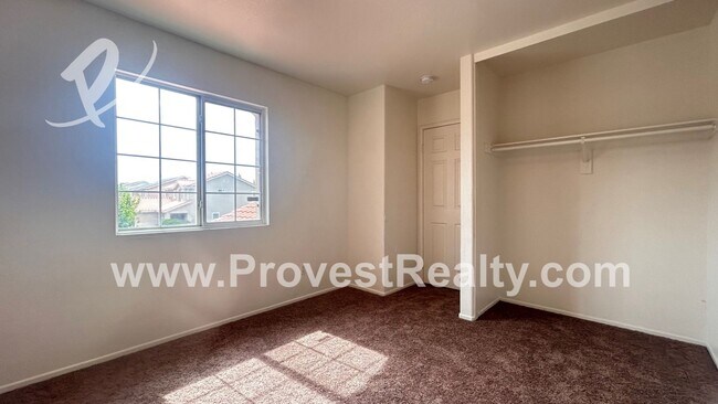 Building Photo - 3 Bed, 2 Bath Victorville Home!!