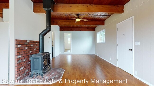 Building Photo - 2 br, 1 bath House - 90466 Lewis Rd