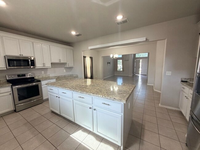 Building Photo - 11134 Palmillas Loop