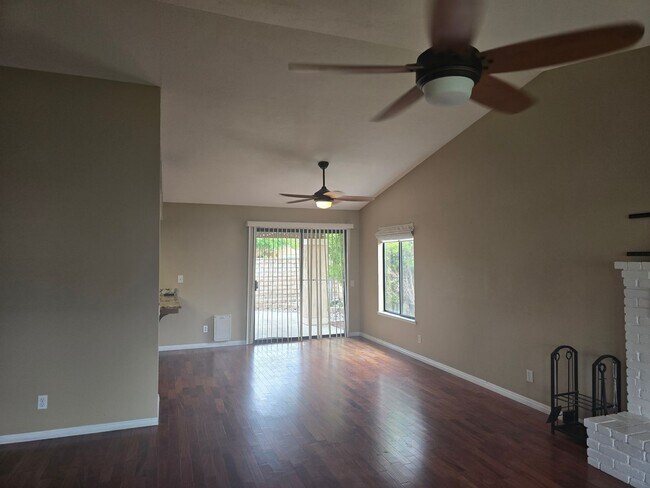 Building Photo - 418 Mt Baldy Cir