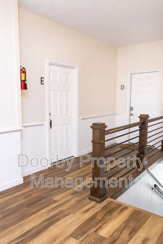 Building Photo - 1815 Bailey Ave