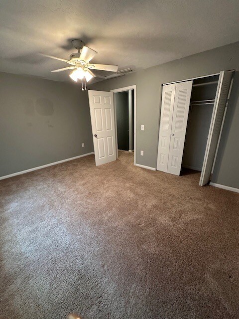 Building Photo - 7209 SW 45th Pl