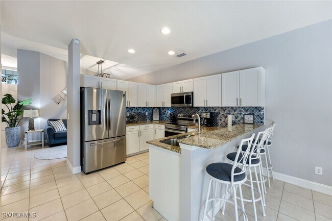 Building Photo - 697 Crossfield Cir