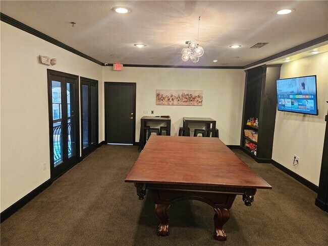 Building Photo - 3777 Peachtree Rd NE