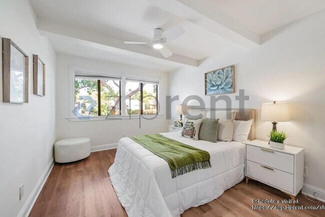 Building Photo - 1312 Carlton Ave