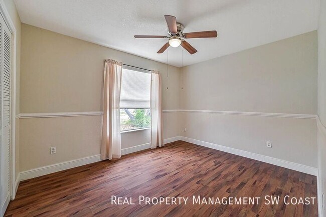 Building Photo - 7493 Pebble Beach Rd