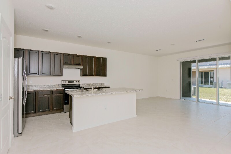 Building Photo - 1280 Yellow Finch Dr