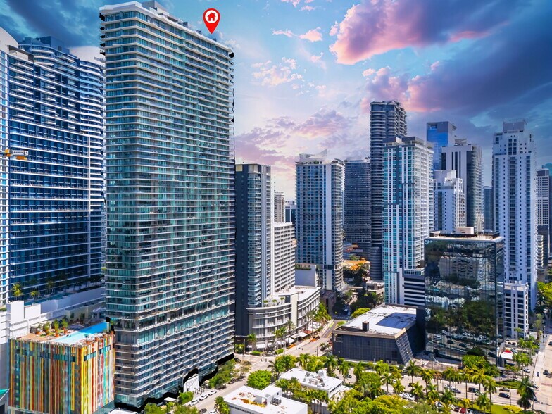 Primary Photo - 1300 S Miami Ave