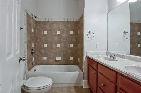 Building Photo - 1338 Mercer Ave