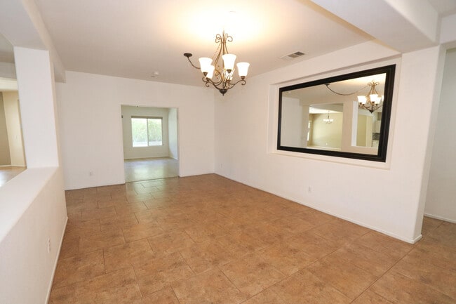 Building Photo - 1197 Oro Ridge