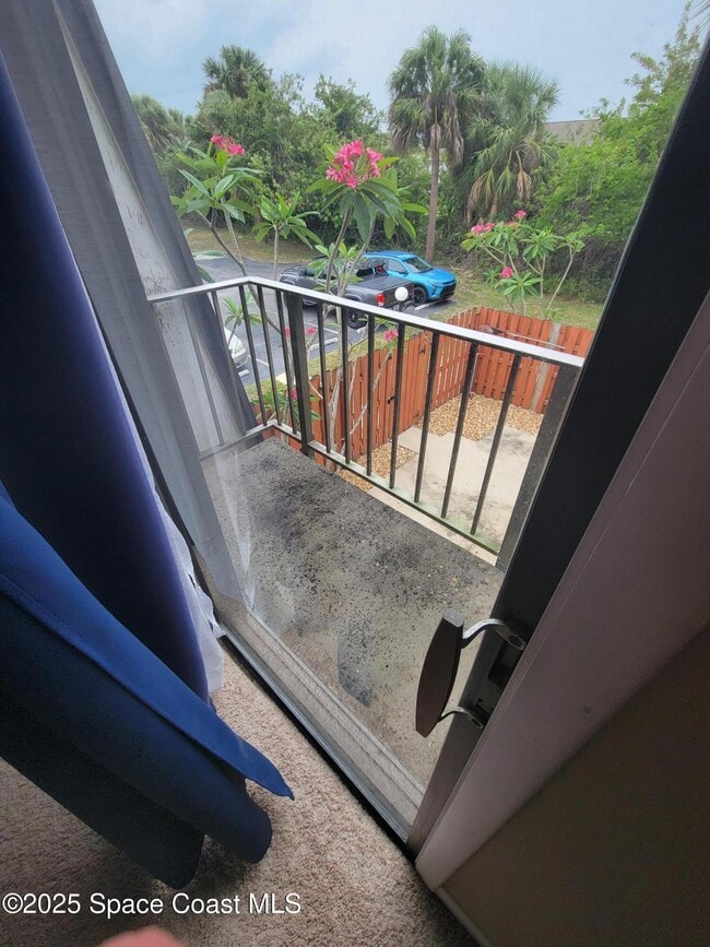 Building Photo - 2313 Vista Oaks Cir NE