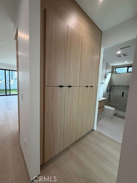 Building Photo - 5902 Donna Ave