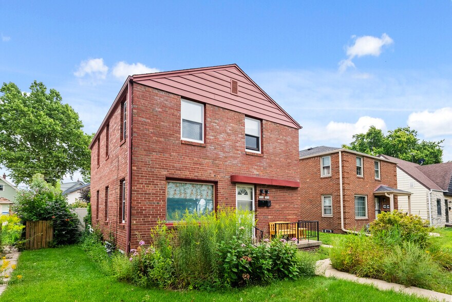 Building Photo - 3808 S Brust Ave