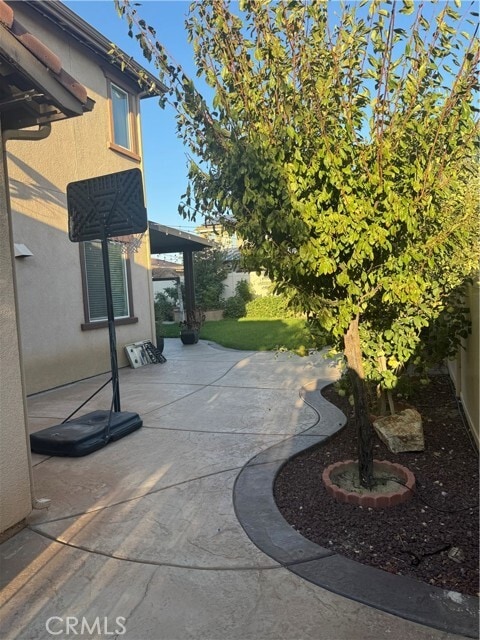 Building Photo - 13203 Quarter Horse Dr