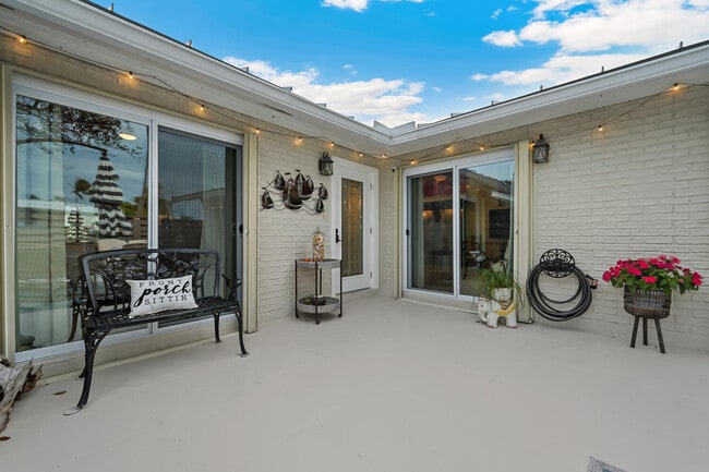 Building Photo - 1801 S Us Highway 1