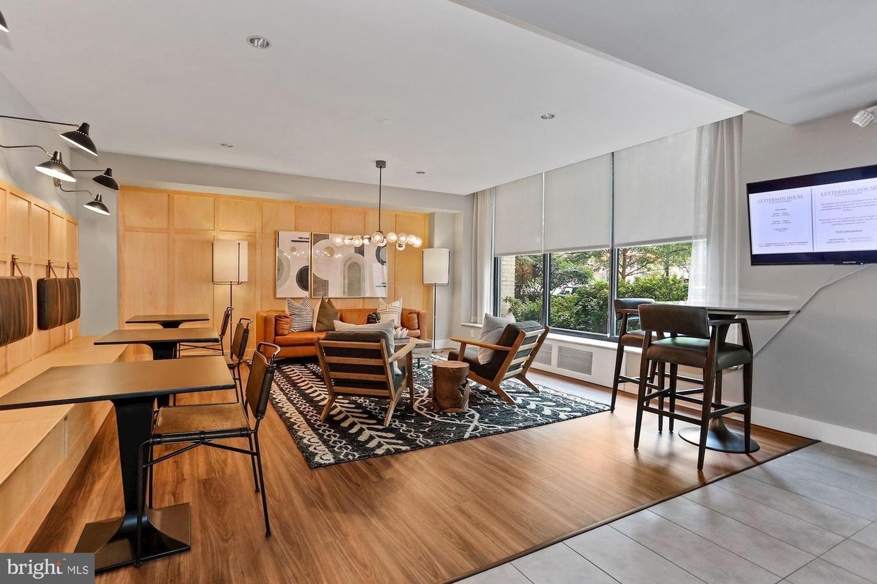 Building Photo - 2030 F St NW