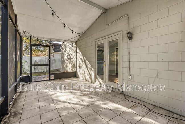 Building Photo - 2229 Hannah Ln