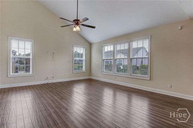 Building Photo - "Spacious 5-Bedroom, 4.5 Bath Retreat at Westbrook Cove at Savannah Quarters!"