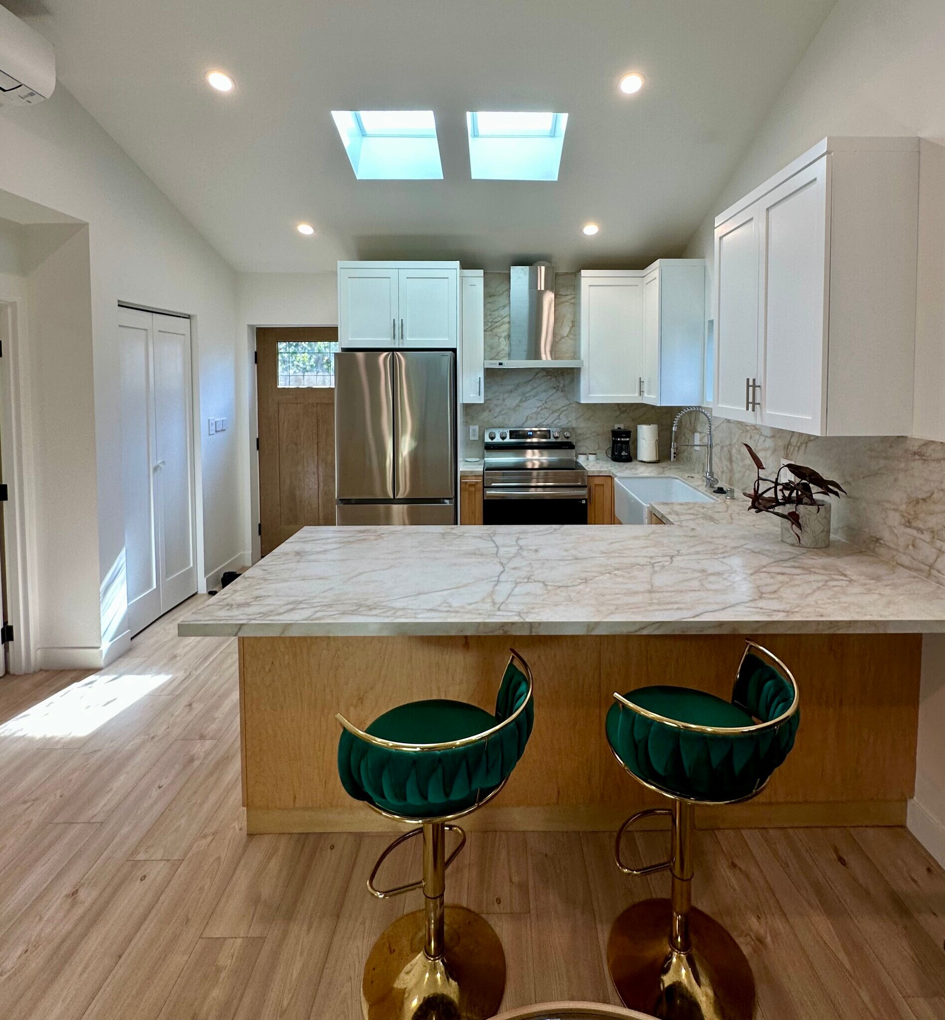 Building Photo - 5106 Cimarron St