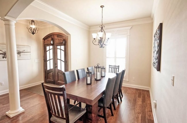 Building Photo - Beautiful 3 bed/3 bath home in Gardens of ...