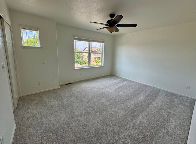 Building Photo - 2211 Winding Dr