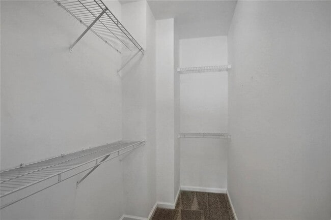 Building Photo - 206 Spring Heights Ln
