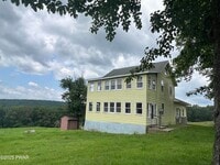 Building Photo - 453 Ridge Ave