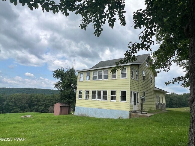 Primary Photo - 453 Ridge Ave